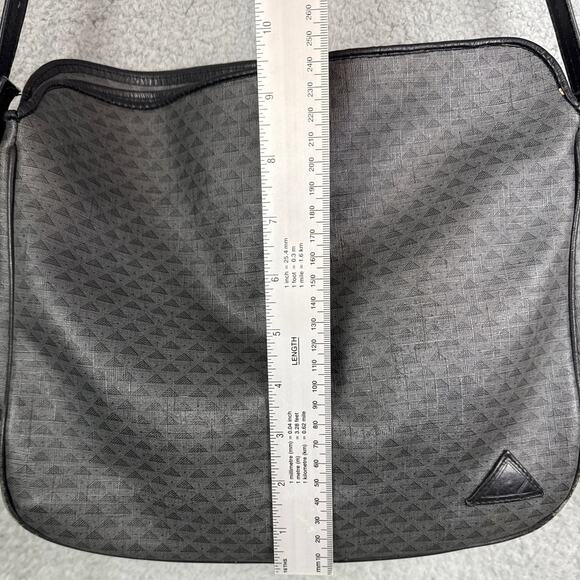 Vintage 80’s Liz Claiborne Signature Purse Crossbody Gray Black Monogram PVC - Picture 5 of 11